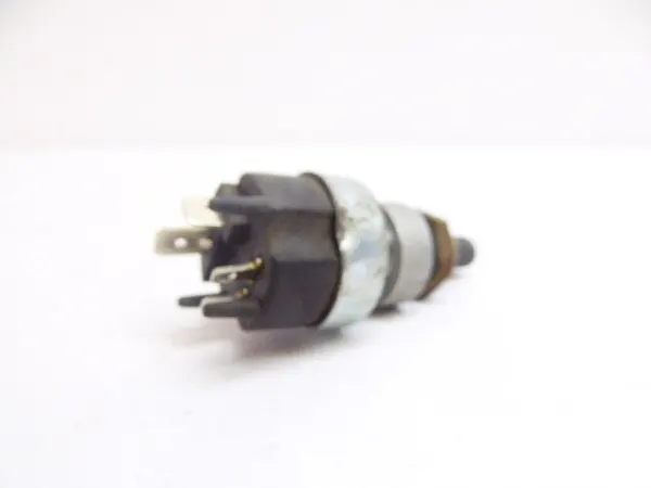 Bremslichtsensor Mercedes Sprinter 903 2.9 TD image 4
