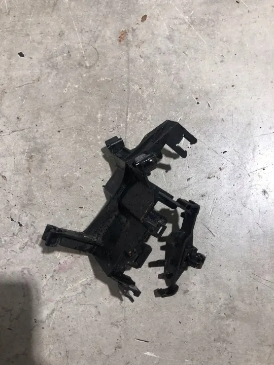 Kraftstofffilterhalterung OEM 059971504M Audi A7 S7 image 2
