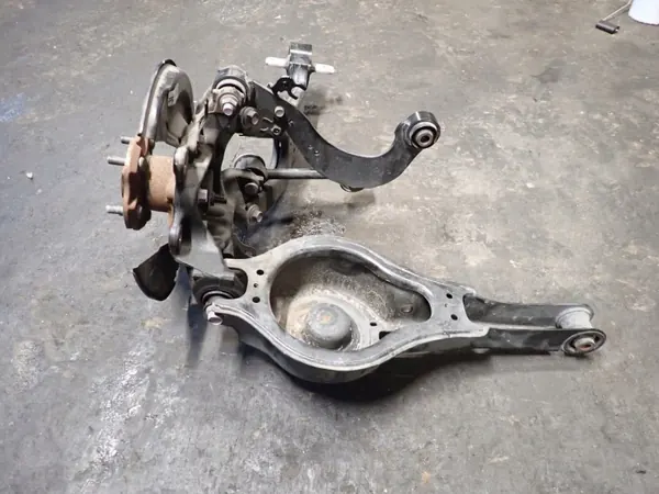 Kit Suspension Arrière Gauche OEM 48730-0E100 Toyota Sienna image 5