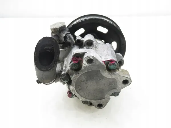 Bomba da direção assistida VW Passat B5 1.9 TDI 8D0145156T image 3