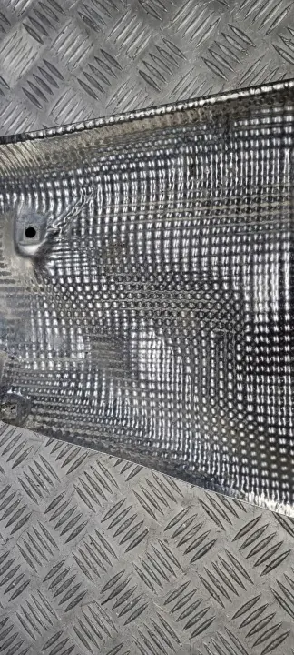 Audi Q5 8R vaihteiston lämpösuoja OEM 8R0201308 image 9