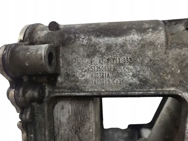 Oljefilterbas BMW 1 E81 E87 51750610 image 2