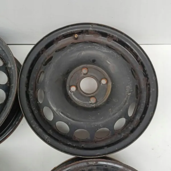 Rueda de acero Toyota 4x100 15" ET 35 image 3