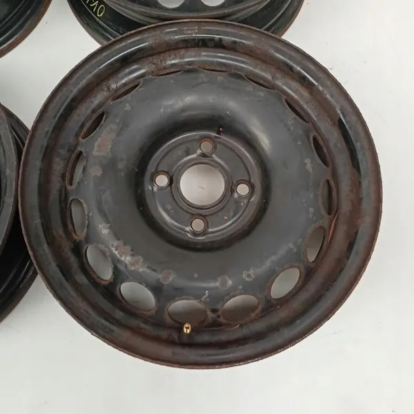 Rueda de acero Toyota 4x100 15" ET 35 image 4