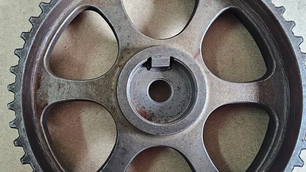 Nockenwellenrad SKODA FELICIA 1.0 1.4 030109111C image 4