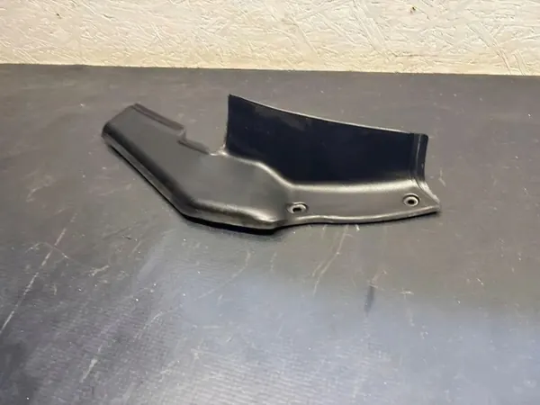 Mercedes-Benz GLC baklyktkontakt OEM A2536907903 image 3