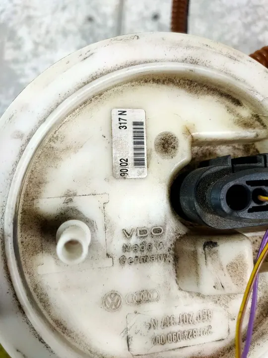 Capteur de flotteur de carburant A4 B6 B7 8E0201317N image 2