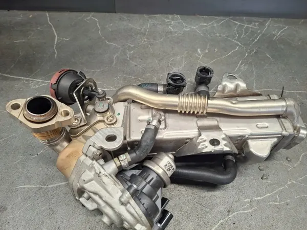 Refroidisseur vanne EGR BMW OEM 8599832 pour Série 5 image 7
