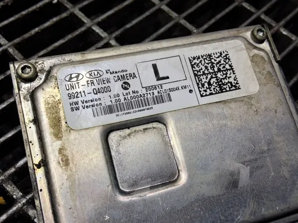 Etukamera OEM 99211Q4000 Kia Niro Sähköautolle image 6
