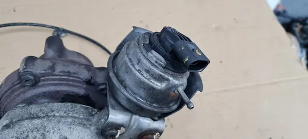 Turbo Audi Q5 A6 A4 2.0TDI 03L145721B image 2