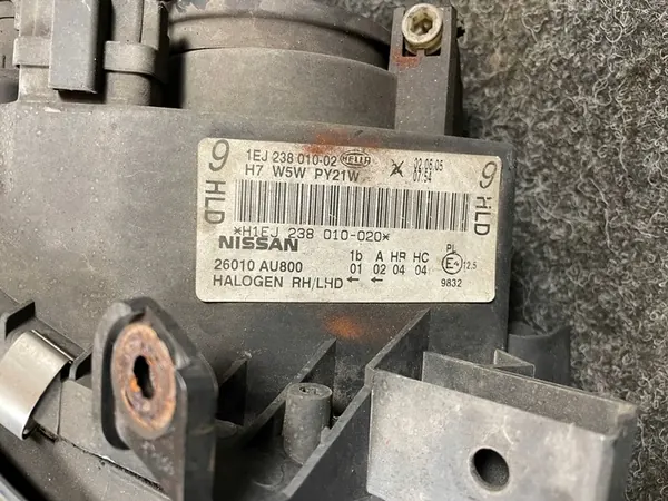 Nissan Primera P12 Oikea Etuvalo 26010 AU800 image 7