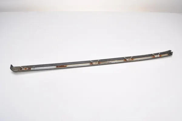 Volvo XC60 I Frontscheibenleiste Links OEM 2327939 image 9