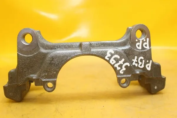 Bremssattelträger rechts vorne VW Passat B7 image 4