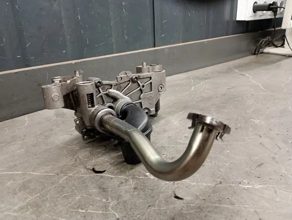 Pompe à huile OEM 00-024-0622 pour Opel Astra V image 9