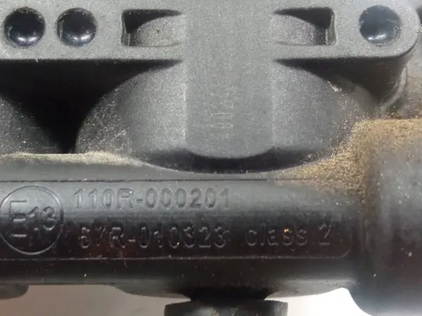 LPG-ruiskutuskaide OEM 10R036384 Skoda Scalaan image 3