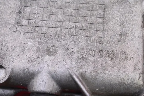 Oljetank 9637093810 Peugeot 607 2.2 16V 00-04 image 7