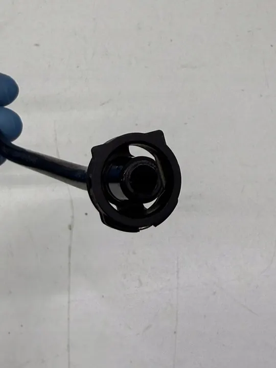 AUDI A6 C7 3.0 TDI CRT tubo de ventilación OEM image 6