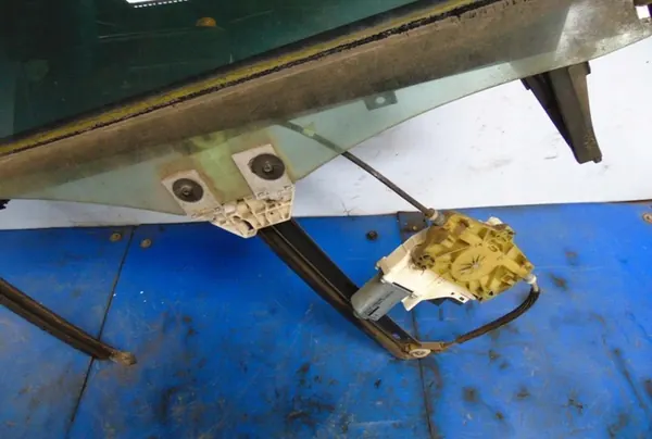 AUDI A6 C6 2.7TDI V6 Elevador de Vidro Elétrico Direito Traseiro OEM image 2