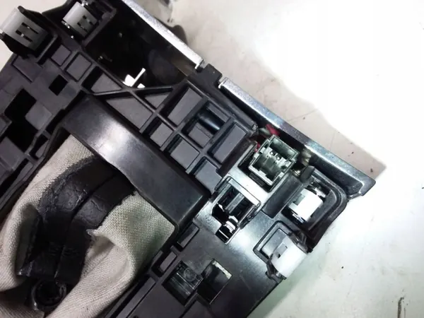 Levier de Vitesse Avant Ford Mustang VI 2016 OEM FR3P7K004 image 4