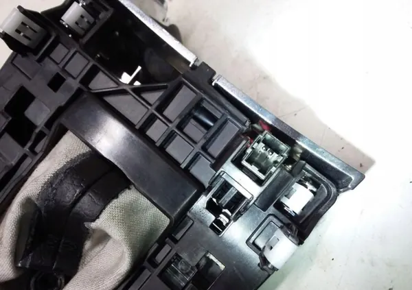 Levier de Vitesse Avant Ford Mustang VI 2016 OEM FR3P7K004 image 5