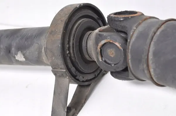 VOLVO XC90 2.4 D5 Drivaxel 30783345 image 4