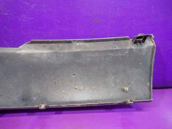VW Lupon jäähdyttimen kyltti OEM Zawada-378390- Käytetty image 3
