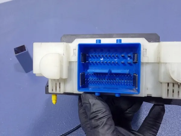Caja Fusibles BSI OEM 6G9T14A073DJ para Ford S-Max MK1 image 8