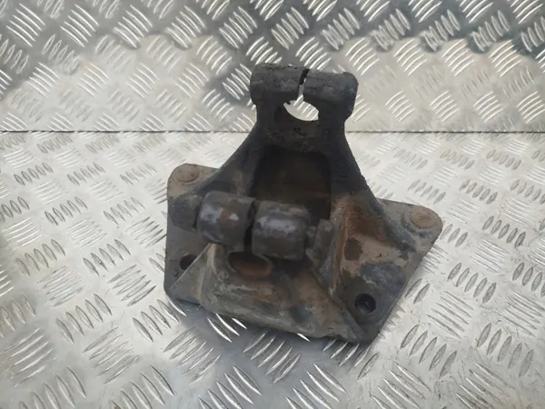 Scania Jousituki Kiinnitys OEM 1725915 image 2