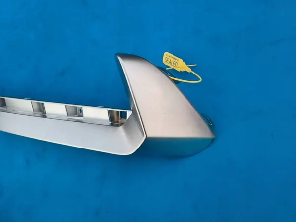 Revestimento de para-choque traseiro direito BMW 2 Active Tourer U06 9478378 image 2