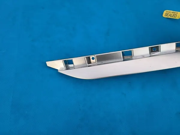 Revestimento de para-choque traseiro direito BMW 2 Active Tourer U06 9478378 image 3