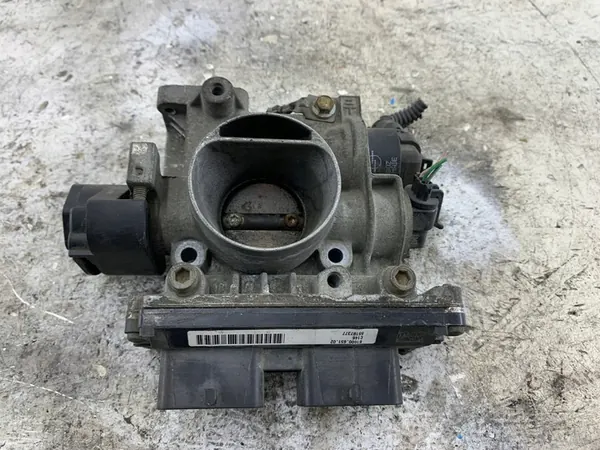 FIAT PUNTO II 1.2 Kaasuläppä Moottorinohjain 55187377 image 2