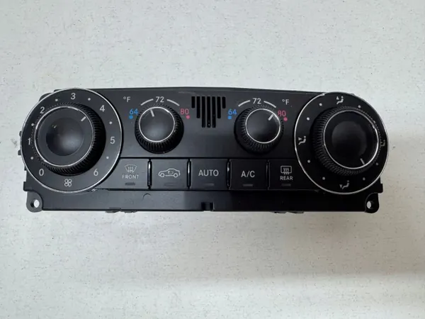Panneau climatisation Mercedes C W203 OEM A2038304285 image 2