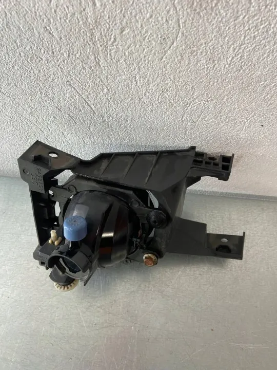 Farol de nevoeiro dianteiro esquerdo OEM SXB1641 Subaru image 8