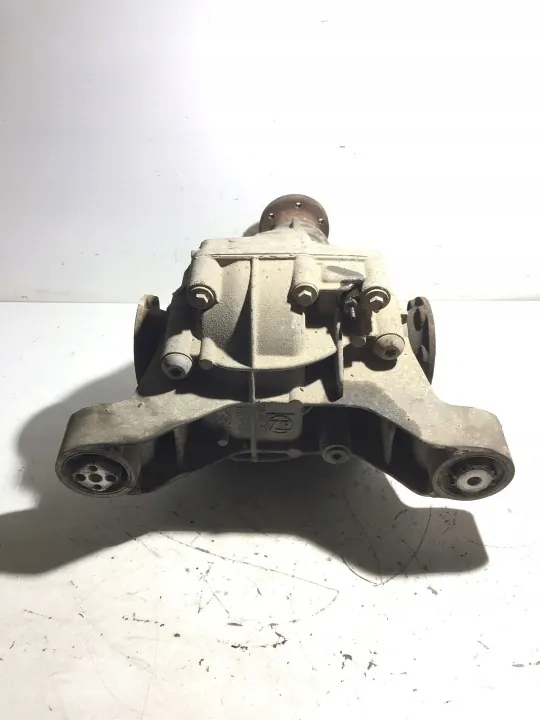 Audi Q7 Achterdifferentieel OEM 4460310018 image 2