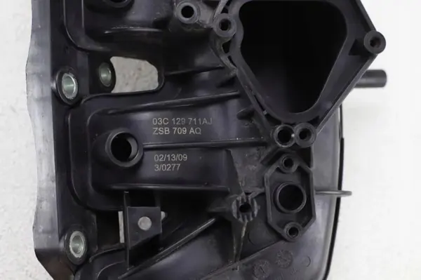 Insugningsgrenrör VW OEM 03C129711AJ Passat B6 1.4L image 2