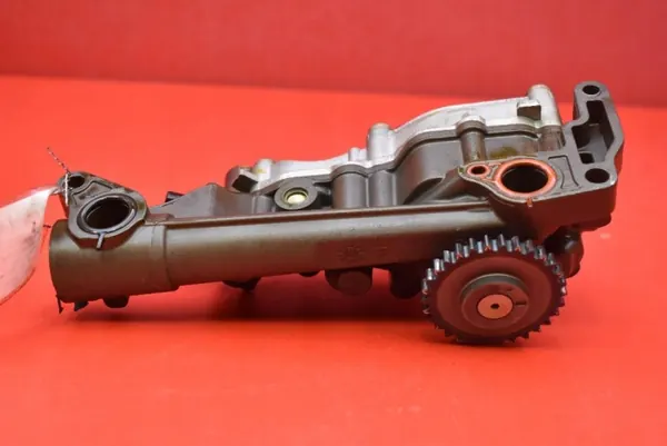 Öljypumppu OEM R2701810701 Mercedes CLA C117:lle image 2