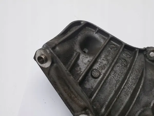 Support de compresseur de climatisation BMW 3 E90 E91 OEM 64557556826 image 6