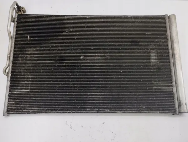 Porsche Cayenne (92A) 2011 Kylmäainekondensaattori / A/C 7P0820411A image 5