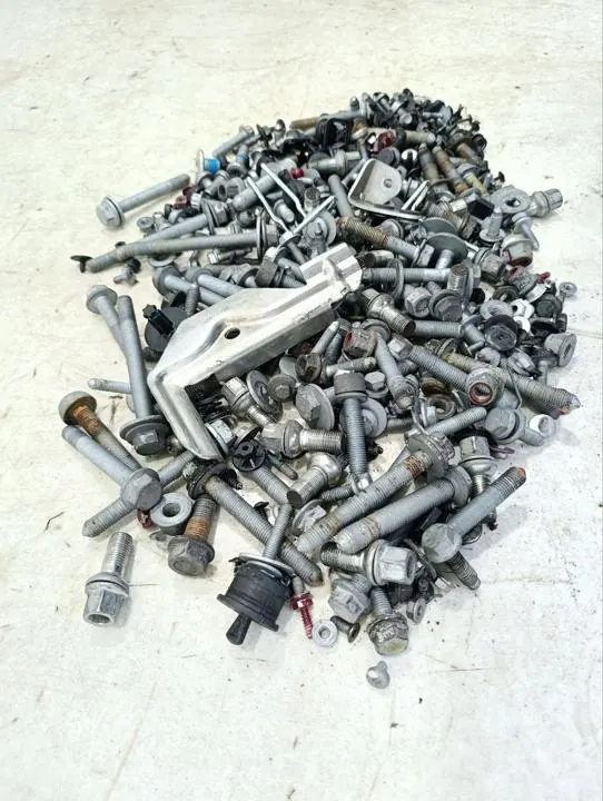 Volkswagen ATLAS 2019 ruuvisarja OEM 287481 image 5