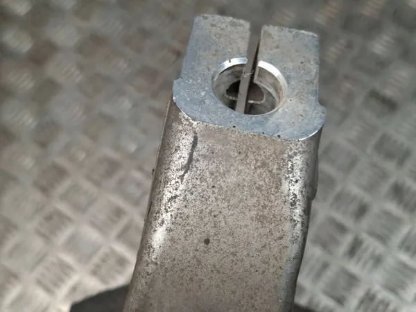 Pivot de triangle avant gauche OEM 6777751 BMW 5 image 10