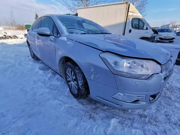 Relais OEM pour Citroen C5 2009 1.6L image 4