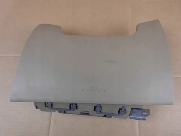 Toyota OE 73900-42010-B0 knie-airbag voor RAV4 III image 2