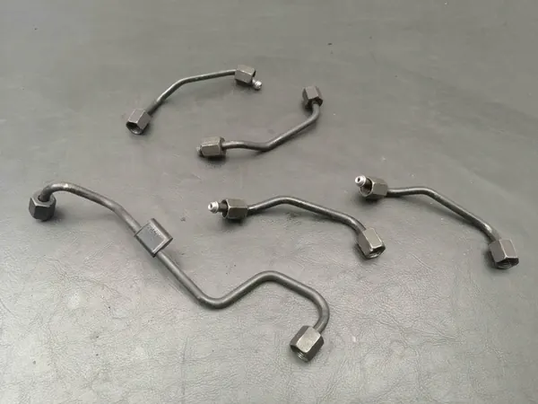 Mercedes-Benz OE A6110701133 línea de alta presión image 4