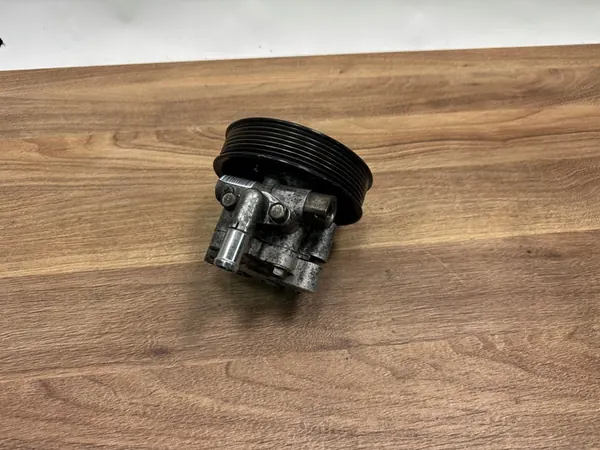 Bomba de direção assistida Renault Master III 2.3 DCI image 3