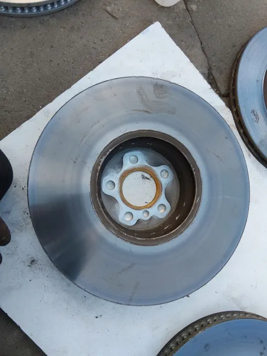 BMW G20 G21 Framhjulsbromsskiva OEM 6880079 image 10