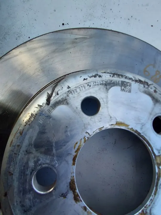 BMW G20 G21 Framhjulsbromsskiva OEM 6880079 image 3