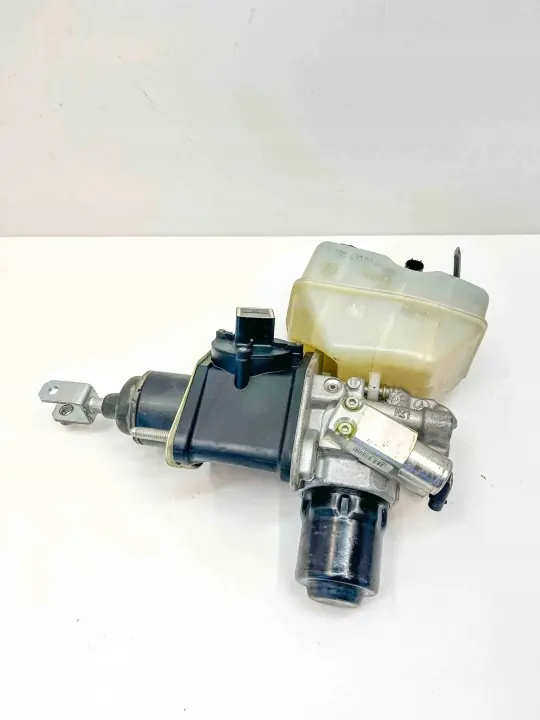 Bremsflüssigkeitsbehälter OEM A2304300302 für Mercedes-Benz image 2