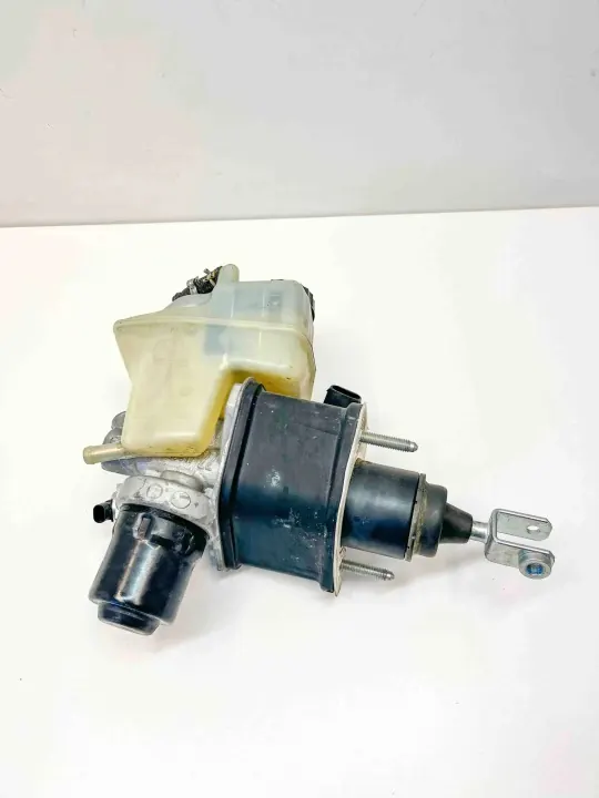 Bremsflüssigkeitsbehälter OEM A2304300302 für Mercedes-Benz image 6