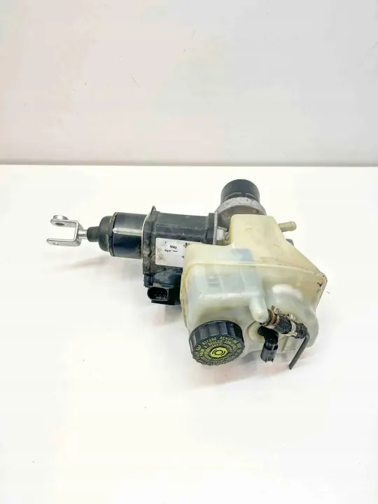Bremsflüssigkeitsbehälter OEM A2304300302 für Mercedes-Benz image 7