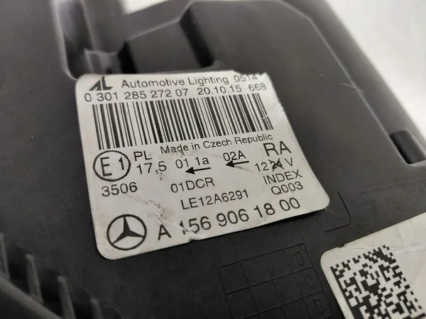 Mercedes GLA W156 Bi Xenon Rechter Lamp A1569061800 image 3